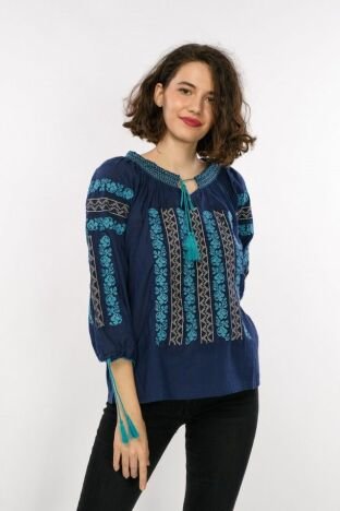 Bluza in stil traditional, de culoare turcoaz, cu broderie
